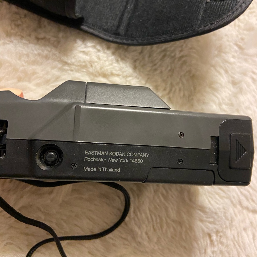 1988 Like new KODAK reflections 35MM camera - Picture 9 of 10